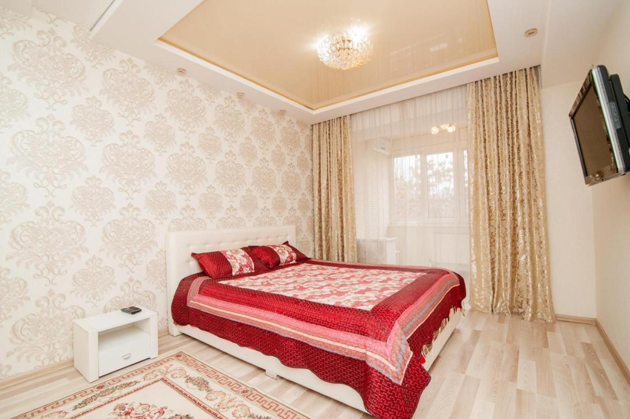 Lia*S Deluxe Apartment In The Center Chisinau Exterior foto