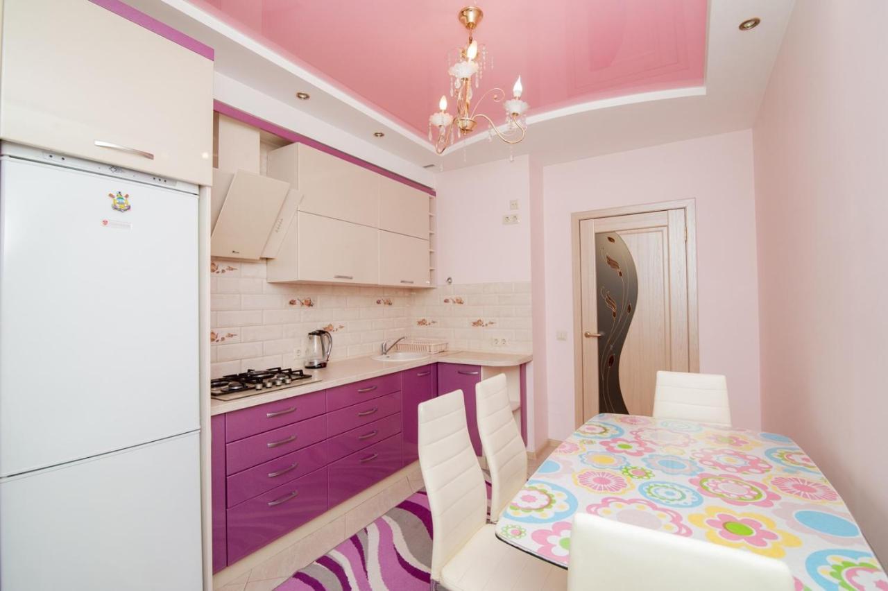 Lia*S Deluxe Apartment In The Center Chisinau Exterior foto